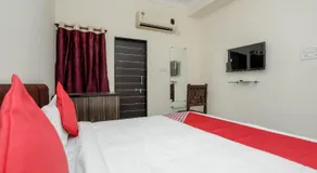 Oyo 28790 Hotel Metro - Image 3
