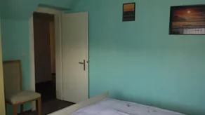 Haus Unter Den Linden - Image 3