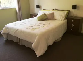 Bay Creek Guest House - Image 5