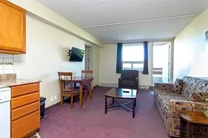 The Irving West Hotel - Image 3
