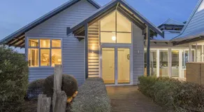 EeBee House - Image 5
