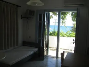 Niovi Apartments - Image 4