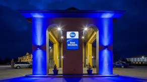 Best Western Regency Inn - Image 2