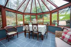 Craigton Smiddy - Image 1