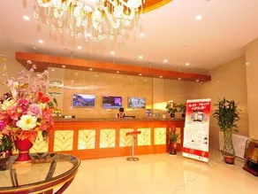 GreenTree Inn Dezhou Kangbo Avenue Stadium Express Hotel - Image 3
