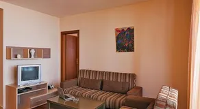 Eagles Nest Aparthotel - Image 4