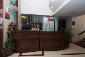 OYO 1723 Hotel Lord's - Image 3