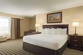 Country Inn & Suites By Radisson, Little Falls, Mn - Image 2
