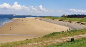 Holiday Home With Three Bedrooms, in Zeeland - Image 2