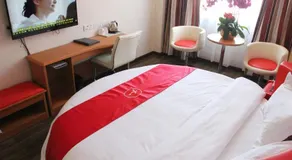 Thank Inn Chain Hotel Gansu Pingliang Kongtong District South Gate Crossroad - Image 2