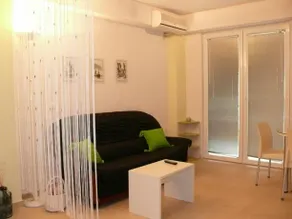 Bella Vista Apartments - Image 5