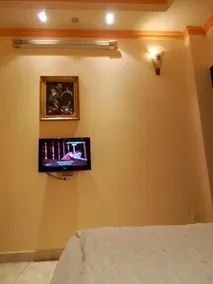 Mobylette Sai Gon Hotel - Image 4