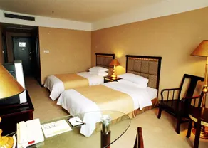 Gloria Plaza Hotel Wanzhou - Image 2