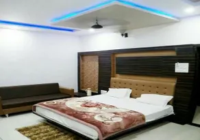 Hotel Naman Palace - Image 2