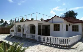 Beach House Zanzibar - Image 4