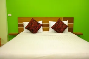 V Style Boutique Hotel - Image 3