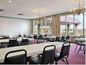 USA Inn & Suites Springfield Ohio - Image 3
