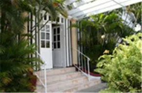 Indies Hotel - Image 2