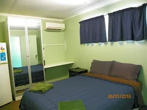 Mick's Accommodation Club - Image 3