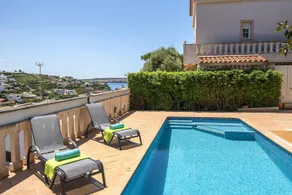 Villa with BBQ, private pool & garden | Sea view - Image 1