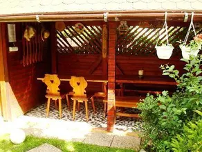 Vila House Family - Image 3