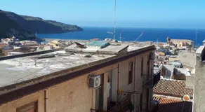 Central holiday homes SEA VIEW with WI-FI FREE - Image 2