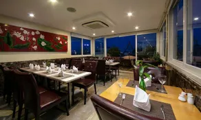 Silk Queen Hotel - Image 5