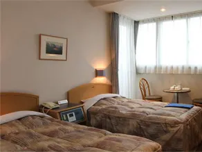Hotel Tops - Image 2