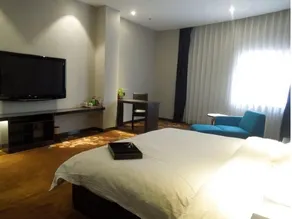 Sega Classy Hotel - Image 4