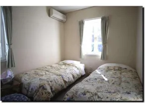 Kiyosato Pension White Clover - Image 3