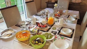 KARIBU GUEST HOUSE - Image 5