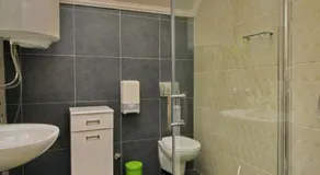 Gold Apartments - Image 5