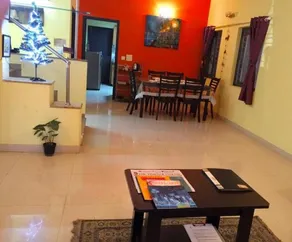StayWithUs Koramangala 4thblk - Image 2