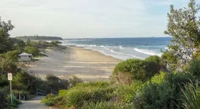 Coastal Horizons Beach House - Image 2