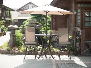 Muqiyuan Wooden House Feature Hotel - Image 5