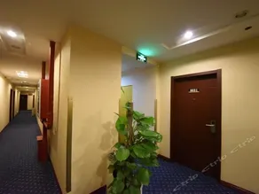 Sukai Hotel - Image 4