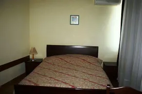 Sirena Hotel - Image 2