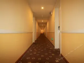Home Inn (Longkou Zhenxing Middle Road Longkou Port) - Image 3