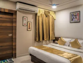 Hotel Kingfisher - Image 2