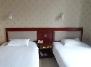 Yijia Express Hotel - Image 5