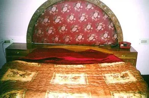 Hotel Victoria Palace - Image 2