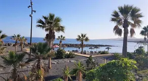 Bright spacious apartment, 2 min walk from beach - Image 3