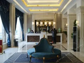 Lanjing Rezen Select Hotel - Image 3