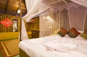 Lamore Beach Cottages - Image 5