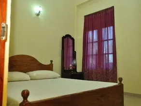 Hotel Surmount - Image 3
