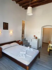 Paros Rita Studios - Image 5