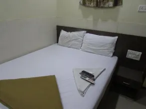 Hotel Royal Residency Kurla - Image 4