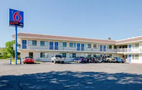 Motel 6 Denver-Thornton - Image 2