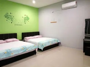 Homestay 32 Lumut - Image 5