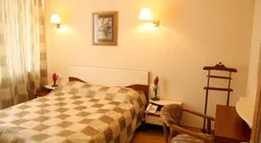 Hotel Nadezhda Dnipropetrovsk - Image 2